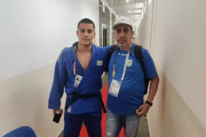 Χάλκινος... ο Αντωνίου!