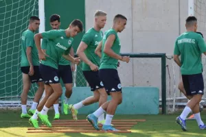 Παναθηναϊκός: Ενοχλήσεις και ατομικό ο Κουρμπέλης