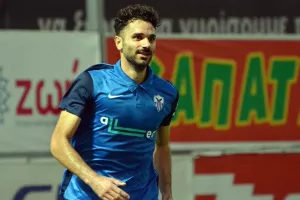 "Βλέπει" Μανιά!