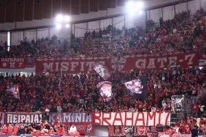 Χαμός με τα διαρκείας για τους νέους κατόχους, έφυγαν 800 την πρώτη ημέρα