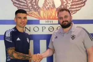 Aνορθωσιάτης και επίσημα!
