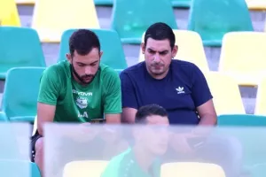 (Φωτορεπορτάζ) Ο κόσμος στην ΑΡΕΝΑ