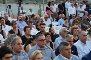 Τα εγκαίνια του γηπέδου της Δόξας (Φώτος/Βίντεο)