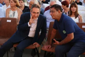 Τα εγκαίνια του γηπέδου της Δόξας (Φώτος/Βίντεο)