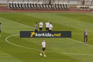 Πρώτη βόλτα στον... αγωνιστικό χώρο/Εκεί και ο Πρόεδρος (φώτος)