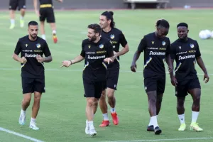 ΑΠΟΕΛ/ Η τελευταία προπόνηση ενόψει Κιζιλζάρ (φώτος)