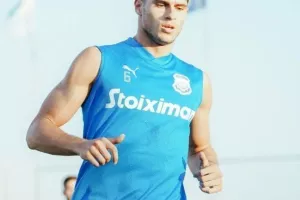 "Δουλειά" με το... μυαλό στην πρόκριση (φώτος)