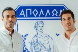 "Κτύπημα" από Mίκι