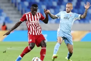Βάις: «Σοκαρίστηκα με το 0-4 της Μακάμπι, πάμε να εκπλήξουμε τον Ολυμπιακό»