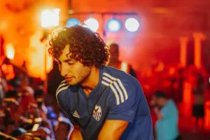 "Όταν ομάδα και κόσμος γίνονται ένα!"