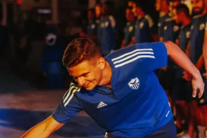 "Όταν ομάδα και κόσμος γίνονται ένα!"