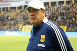 Μπούργος: «Να κερδίσουμε κάθε λεπτό του αγώνα»