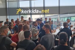 Πρόβλημα για Απολλωνίστες-Ακυρώθηκε πτήση την τελευταία στιγμή!