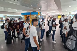 (ΦΩΤΟΣ/BINTEO) Αναχώρησε ο Απόλλωνας