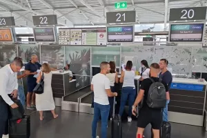 (ΦΩΤΟΣ/BINTEO) Αναχώρησε ο Απόλλωνας