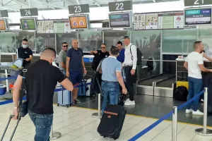 (ΦΩΤΟΣ/BINTEO) Αναχώρησε ο Απόλλωνας