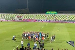 Απόλλων: Η απονομή στους σούπερ... πρωταθλητές! (βίντεο/φώτος)