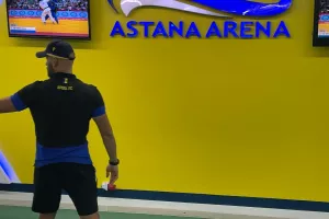 Βόλτα στην "Αστάνα Αρένα" για το ΑΠΟΕΛ (φώτος/βίντεο)