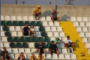 Ο κόσμος στο Δόξα - ΑΕΛ (φώτος)