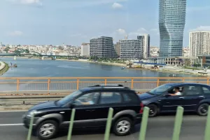Φώτος από Βελιγράδι...