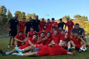 Έτοιμοι για το φιλικό