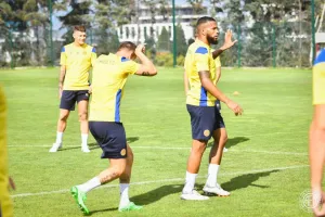 Πλούσιο φωτορεπορτάζ από την πρωινή της ΑΕΛ 