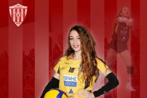 Στα ερυθρόλευκα η Χριστίνα Μαραγκού