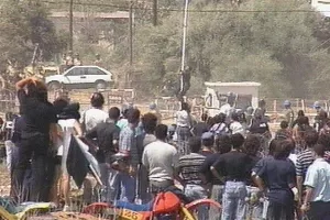 «Αυτό το άπειρο που κοίταζε η ματιά του Σολωμού»