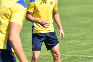 (ΦΩΤΟΣ/ΑΕΛ) Τελευταία στη Βουλγαρία, επιστρέφει Κύπρο