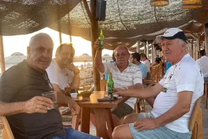 Πάρτι με παρουσία Μπεργκ (φώτος)