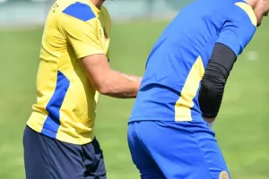 (ΦΩΤΟΣ/ΑΕΛ) Τελευταία στη Βουλγαρία, επιστρέφει Κύπρο