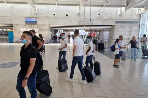 "Πέταξε" για Αθήνα ο Απόλλωνας-Μαζί του το kerkida (βίντεο/φώτος)