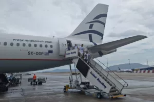 Απόλλων/Άφιξη στην Αθήνα