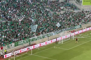 ΒΙΝΤΕΟ/Υποδοχή από τους Ομονοιάτες στους παίκτες