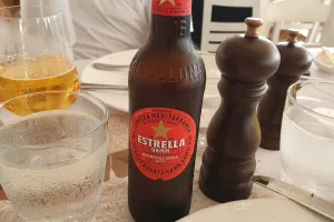 Παίζει... Estrella