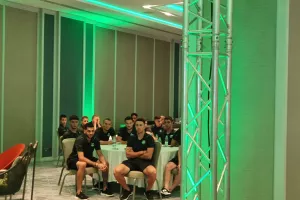 (ΒΙΝΤΕΟ) Show... από τους τυμπανιστές