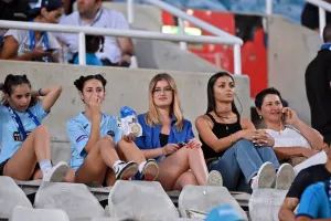 "Θα είμαστε εκεί και θα είμαστε χιλιάδες"