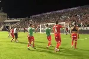 Ομόνοια/Η... άλλη κάμερα από το πάρτι πρόκρισης!