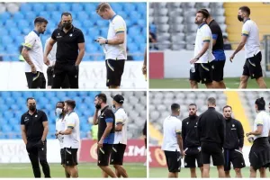 Πηγαδάκια... με κόουτς