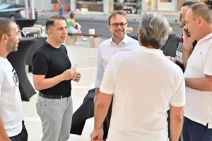Aπόλλων/ΕΙΔΑΝ το ντοκιμαντέρ για τον τίτλο- Σύνθημα από Κίρζη