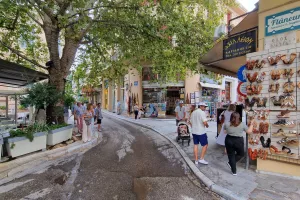 Βόλτα... kerkida στην Αθήνα (φώτος)