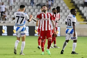 Απόλλων - Ολυμπιακός: Δεν κέρδισε, δεν έχασε, μπορεί να προκριθεί... (φώτος)