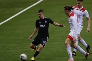 Γαλαζοκίτρινο deal με Lazar Pavlovic!