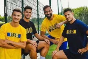 Οι "νέοι" φόρεσαν τα "γαλαζοκίτρινα"! (φώτο)