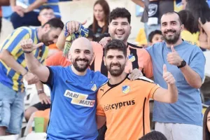 ΦΩΤΟΣ/Οι ΑΠΟΕΛίστες στο ΓΣΠ