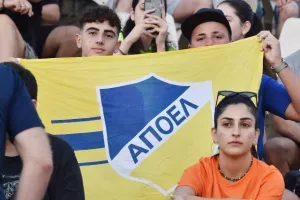 ΦΩΤΟΣ/Οι ΑΠΟΕΛίστες στο ΓΣΠ