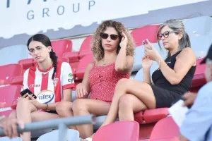 Καρμιώτισσα - Νέα Σαλαμίνα: Πρεμιέρα με το… δεξί με ερυθρόλευκες γκολάρες! (φώτος)