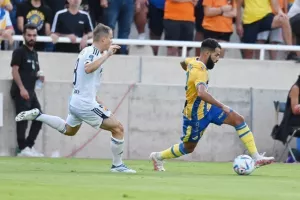 AΠΟΕΛ - Djurgårdens: Πήγε για ΘΡΥΛΙΚΗ ανατροπή, έμεινε... στα μισά (φώτος)
