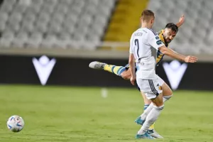 AΠΟΕΛ - Djurgårdens: Πήγε για ΘΡΥΛΙΚΗ ανατροπή, έμεινε... στα μισά (φώτος)