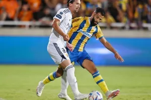 AΠΟΕΛ - Djurgårdens: Πήγε για ΘΡΥΛΙΚΗ ανατροπή, έμεινε... στα μισά (φώτος)